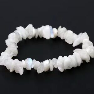 Bracelet And Earrings Set - White Turquoise - Natural Stone Healing Energy